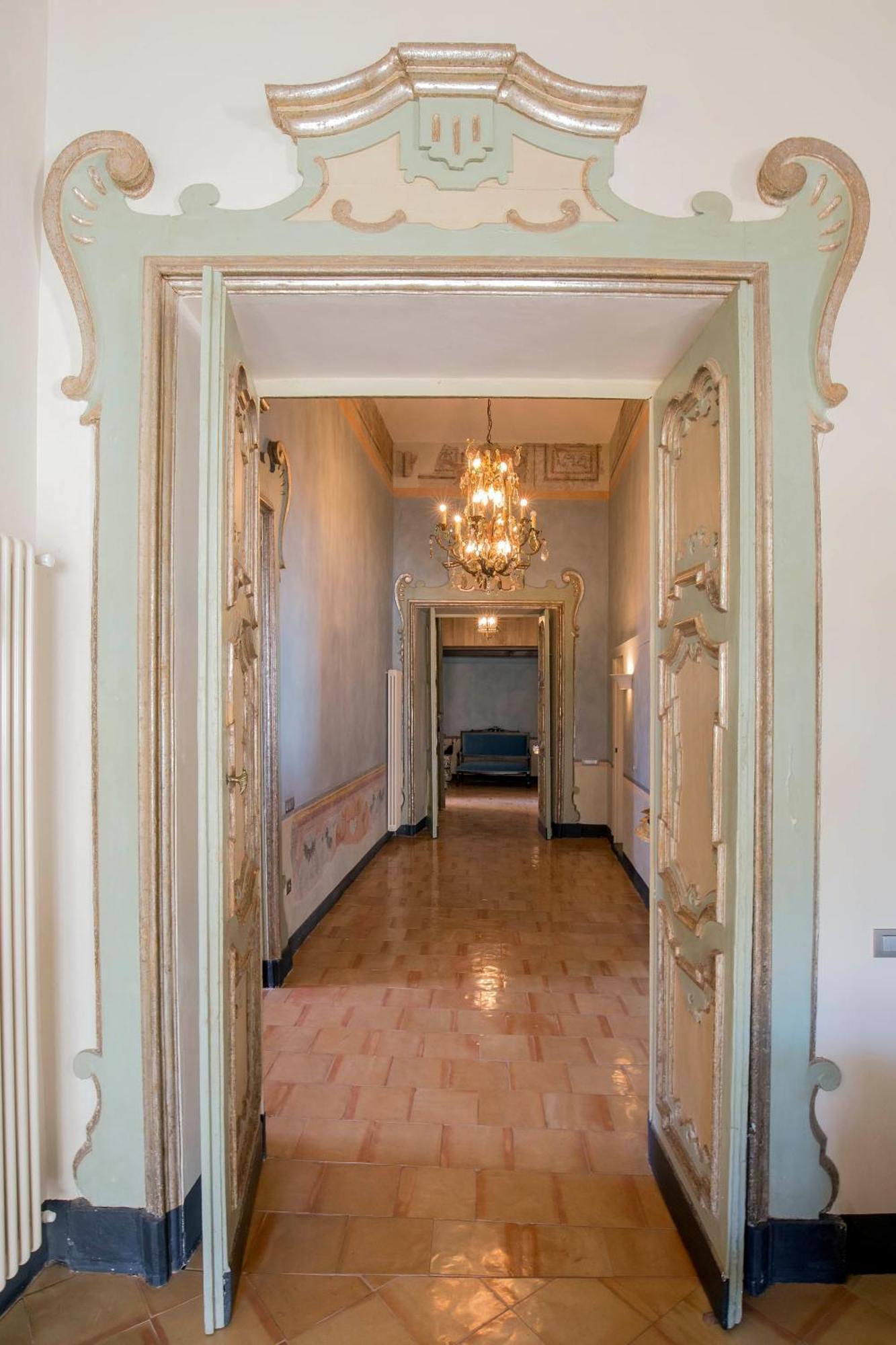 Appartement Starhost - Dimora Copeta à Salernes Extérieur photo