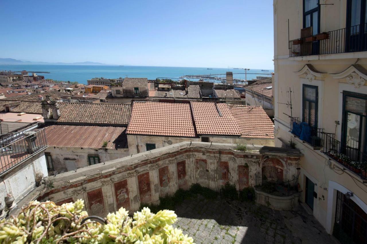 Appartement Starhost - Dimora Copeta à Salernes Extérieur photo